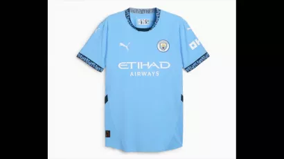 Manchester City and Puma unveil their new shirts.